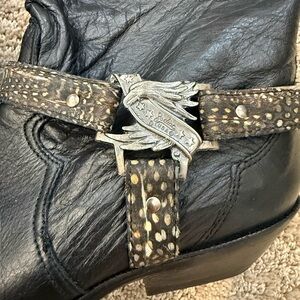 Zodiac Black Leather Boots with Brown Sole size 7